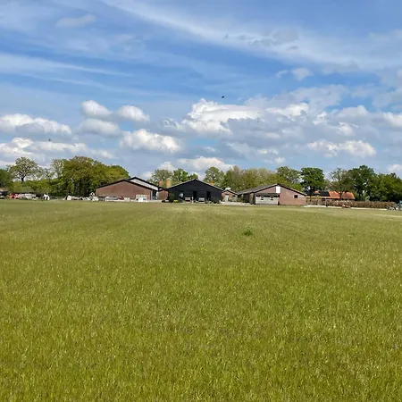 De Loeiende Koe Apartamento Liessel